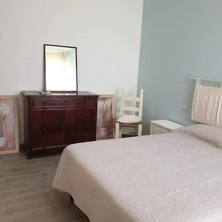 Apartment Centro Citta Con Posto Auto Privato E Giardino Condominiale Cagliari